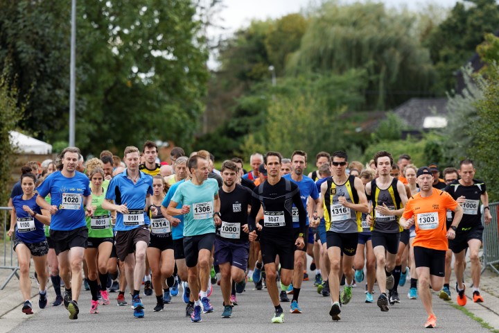 Start 6,7 en 10 km Herfstjogging 2022